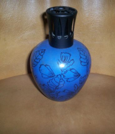 lampe berger d'occasion en très bon état . 