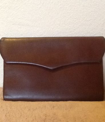 Pochette en cuir vintage 