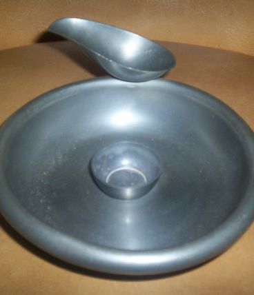 REPOSE PIPE FUMEUR EN ETAIN marque chanill 