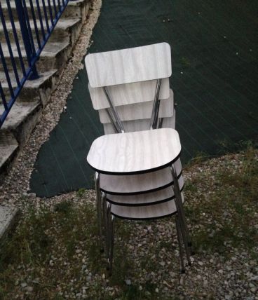 Chaises en Formica 