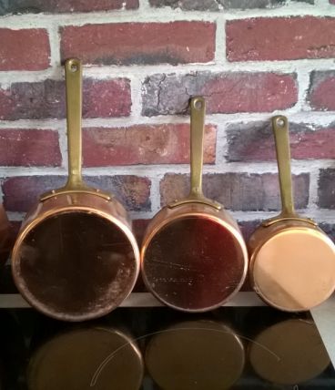 Batterie de casseroles en cuivre étamé