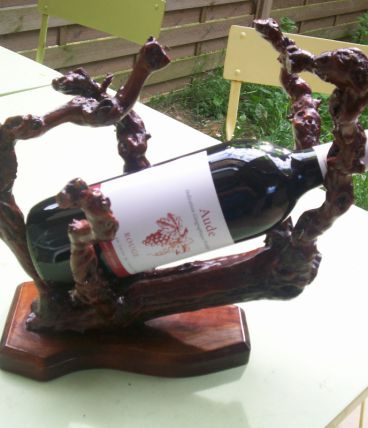 PORTE VIN DE TABLE EN BOIS DE CEP DE VIGNE 