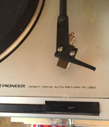 platine vinyle PL 320