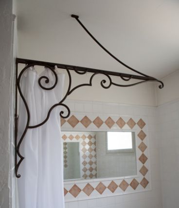Support pour rideau de douche en fer forgé