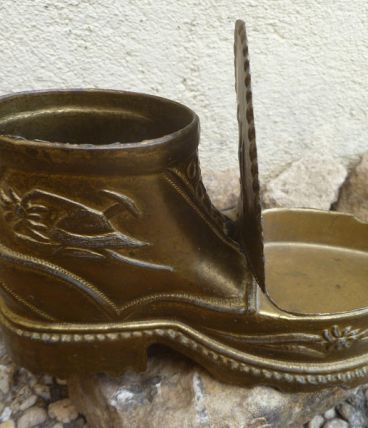 chaussure cendrier en laiton, vintage