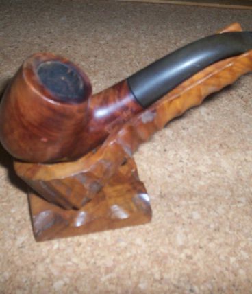 pipe fumeur + porte pipe en bois 