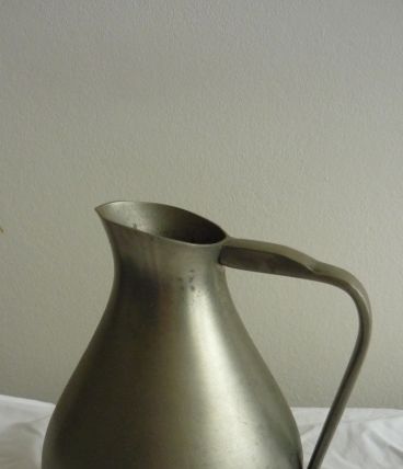 Pichet étain