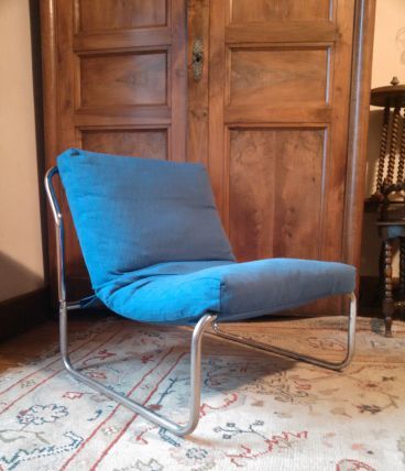 Ensemble de 5 fauteuils en tissus bleu et armature acier, type Herlag 