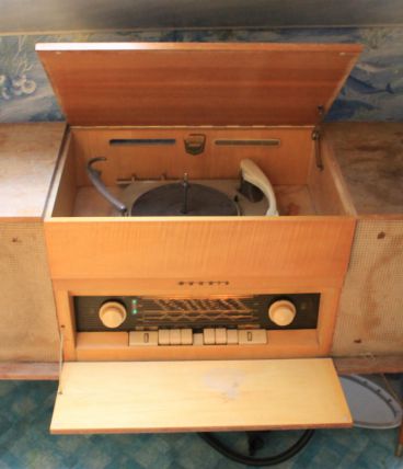 Combiné ancien tourne disque radio annee 50 / 60"