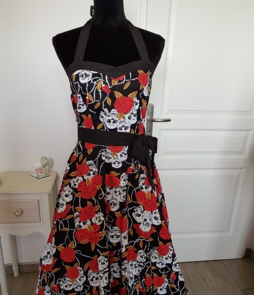 Robe pin-up style vintage rockabilly