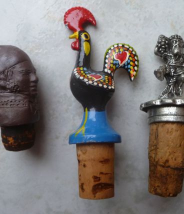 lot  de  3  anciens  bouchons