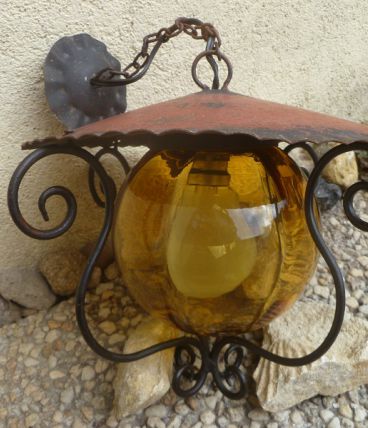 lanterne a chapeau en métal ,  vintage