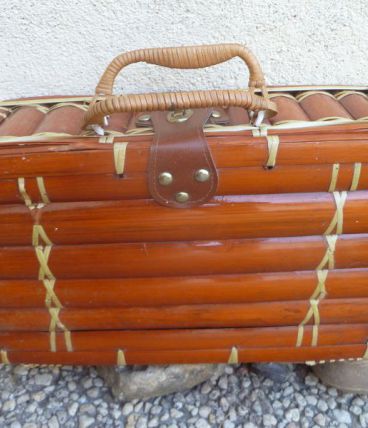 valisette retro en bambou vintage