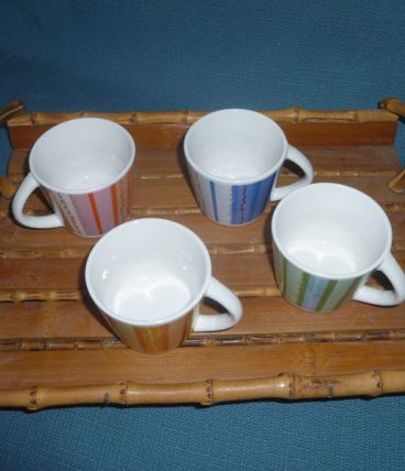 plateau  vintage  en  bambou