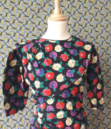 Magnifique robe vintage à fleurs marque Ungaro