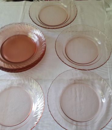 Lot 10 assiettes ARCOROC rose
