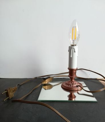 Lampe en laiton bombé en cuivre