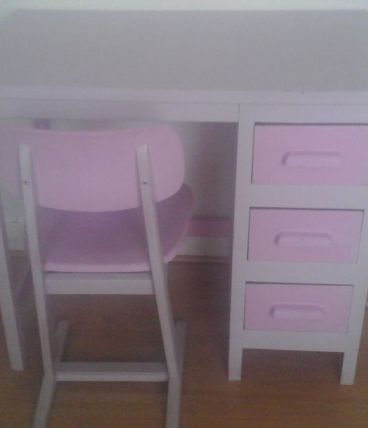 Bureau enfant vintage et sa chaise casala