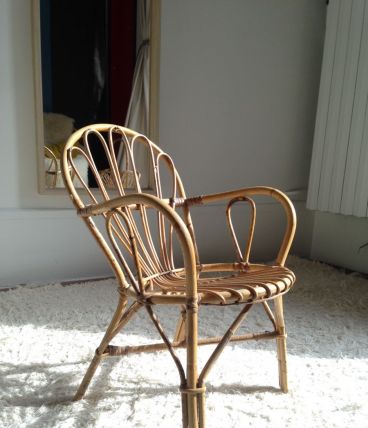 Petite chaise enfant en rotin