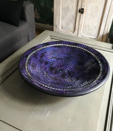 Grand plat de mosaïques rond bleu