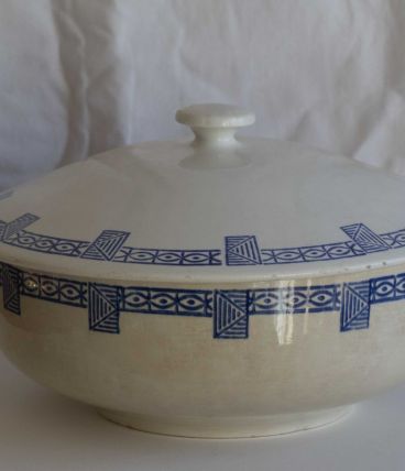 soupière bleue de gien décor art déco