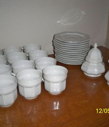 service de 26 pièces porcelaine gallo leonardo