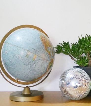 Mappemonde des années 60