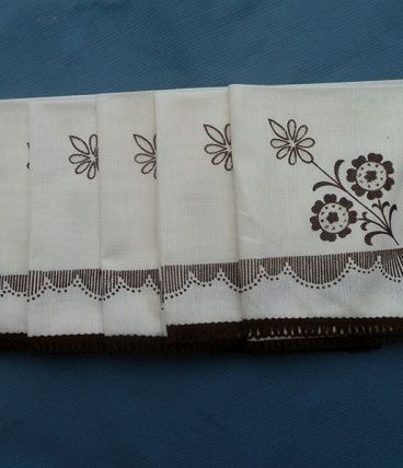 lot de 6 serviettes de table ,vintage