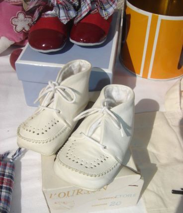Petits chaussons vintage Marque L'OURSON POINTURE 20 