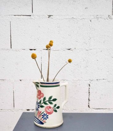 Carafe vintage à fleurs