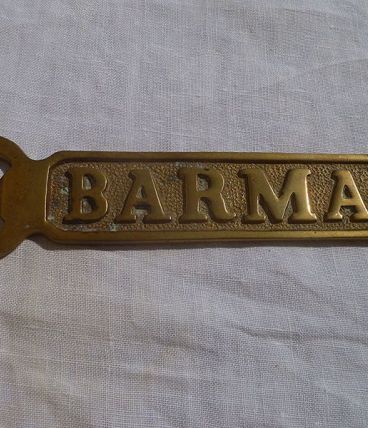 décapsuleur  barman  en laiton