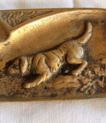 Vide poche cendrier bronze  chien chasse