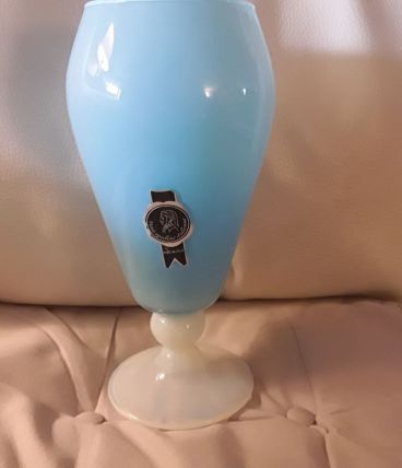 Vase opaline