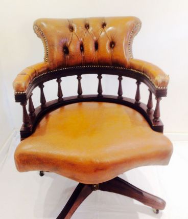 Fauteuil anglais Chesterfield captain