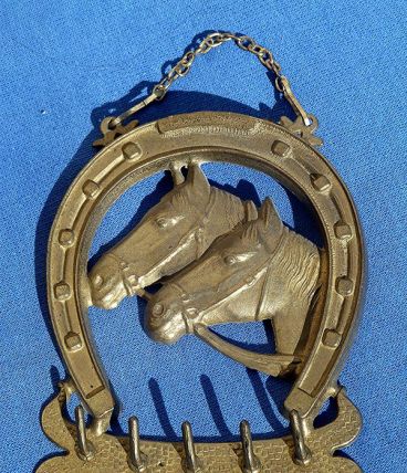 porte clé fer a cheval ,chevaux , vintage