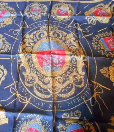 Carré HERMES " Les Armes de Paris" An 60'