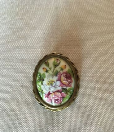 Broche vintage porcelaine de Limoges 