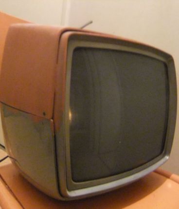 Téléviseur Pathe Marconi La voix de son maître