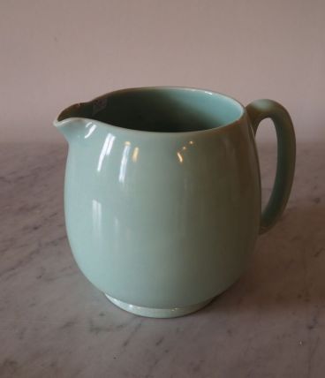 Pot à eau vert céladon en porcelaine