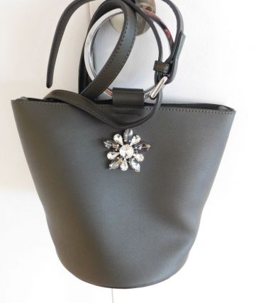 Sac cuir bijoux créateur