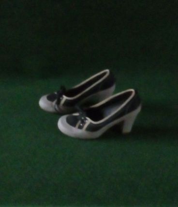 Escarpins bleu marine et gris taille 37
