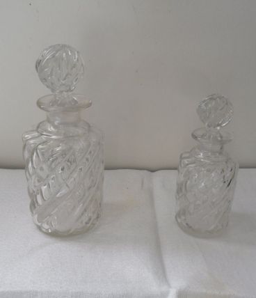 2 FLACONS BACCARAT BAMBOU