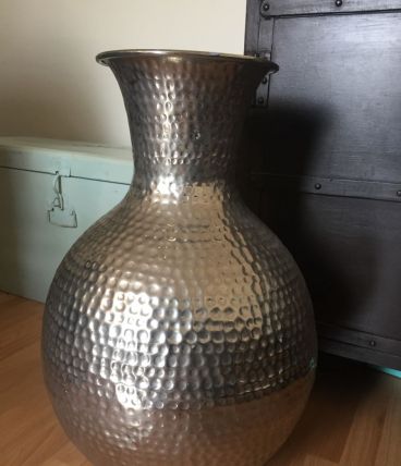 Vase métal design BOLTZE - Déco - couleur argent