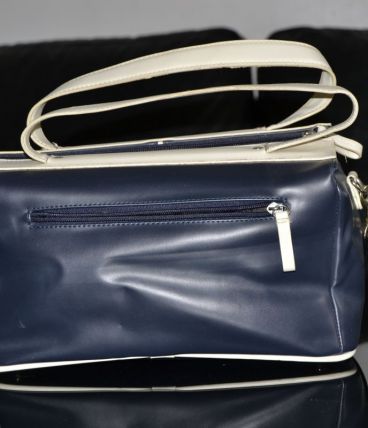 sac à main vintage en vinyl