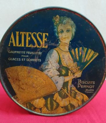 Boite publicitaire en tôle lithographiée (gaufrettes)