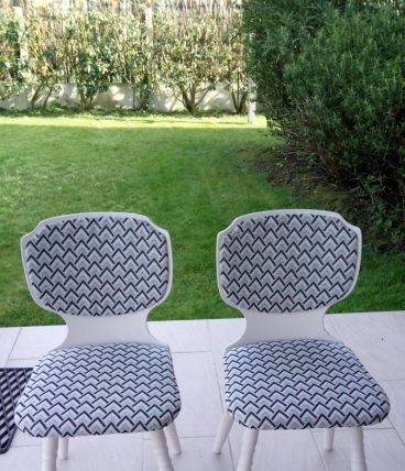 2 chaises vintage entièrement refaites