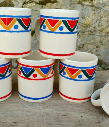 lot 6 mugs Mobil en céramique année 80
