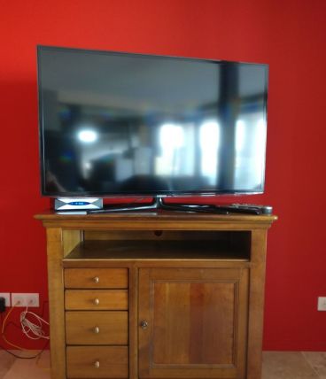 Meuble TV style Louis Philippe merisier massif NF Prestige