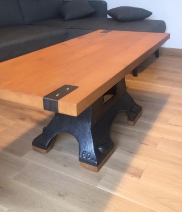 Table basse industrielle fonte et bois