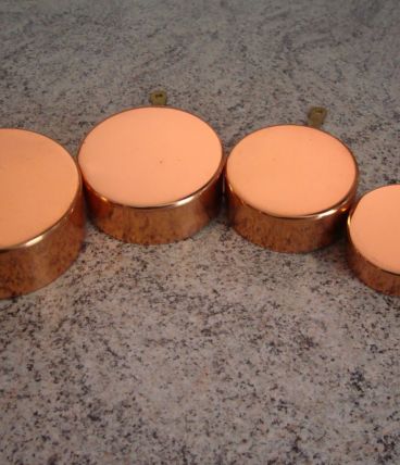 LOT DE 4 MINI CASSEROLES EN CUIVRE  